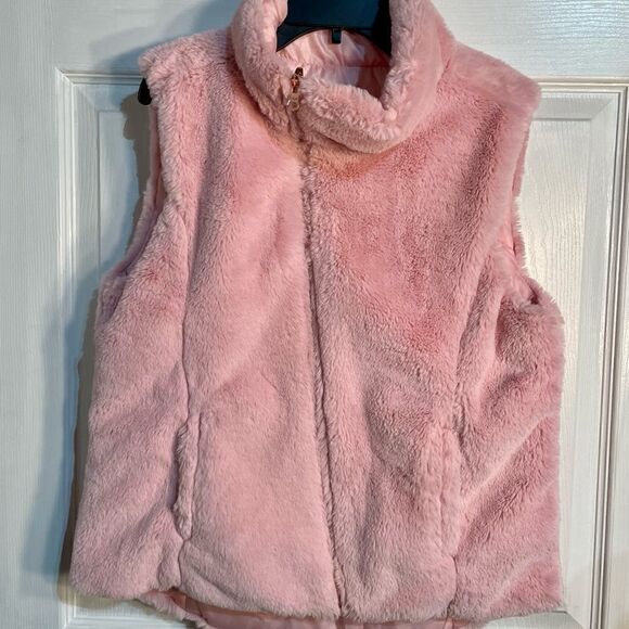 PINK FAUX FUR VEST SIZE SMALL - Picture 1 of 9
